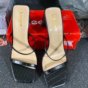 Leevar Square Toe Heeled Sandals, Low Heel Sandals Size 9B(M)